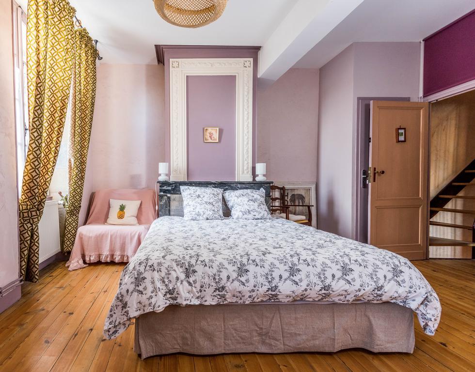Chambres D'Hotes Le Relais Des Remparts Rions Екстер'єр фото