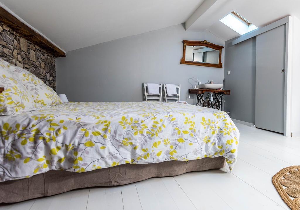 Chambres D'Hotes Le Relais Des Remparts Rions Екстер'єр фото